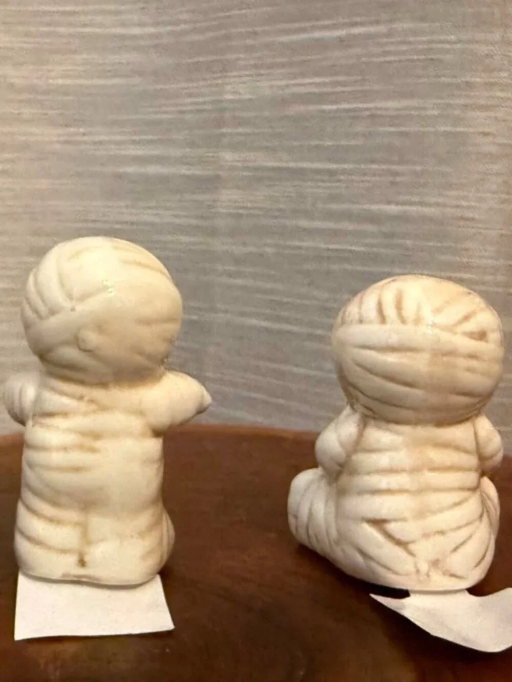 NWT Cracker Barrel Mummy Salt Pepper Shaker Set Ceramic Halloween Pumpkin